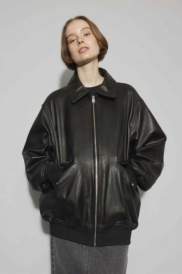 Oval Square OSProven bomber Black