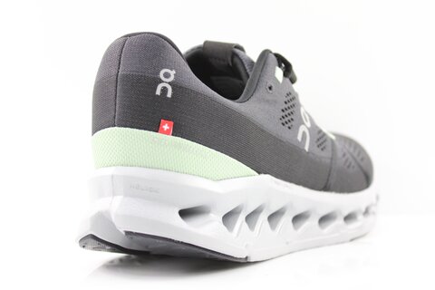 On Cloudsurfer