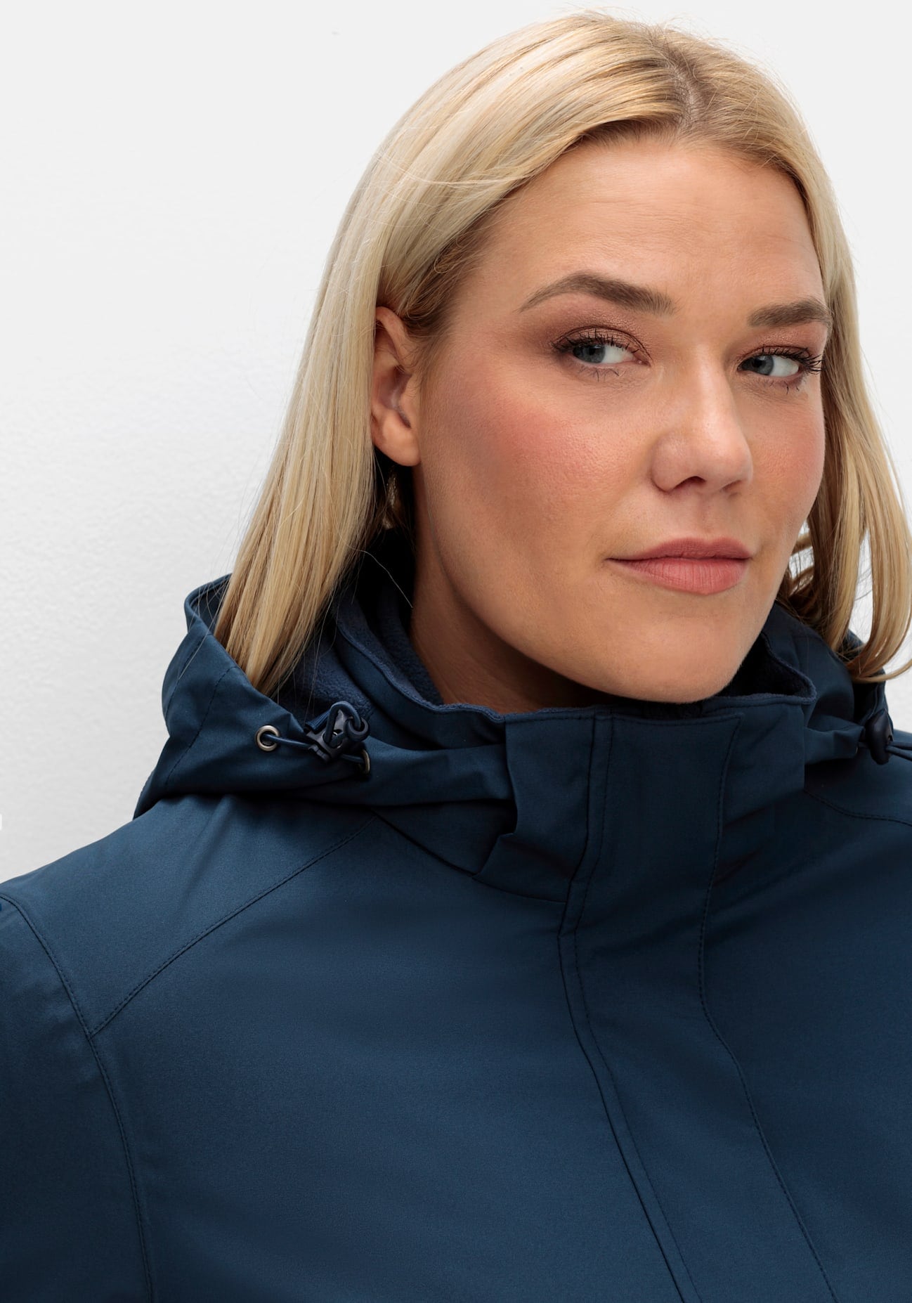 Sheego Funktionsjacke mit Kapuze