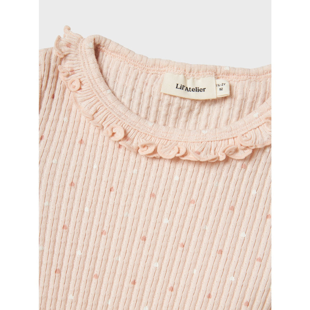 Køb Lil'Atelier Peach Blush Hulla Hua Slim T-Shirt
