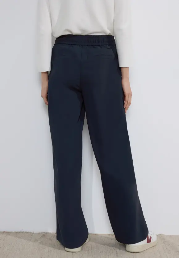 Travel Loose Fit Hose - universal blue