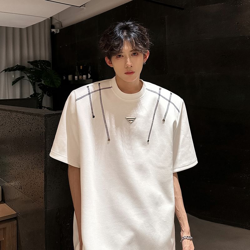Breeson - T-shirt met korte mouwen, ronde hals en contrasterende stiksels