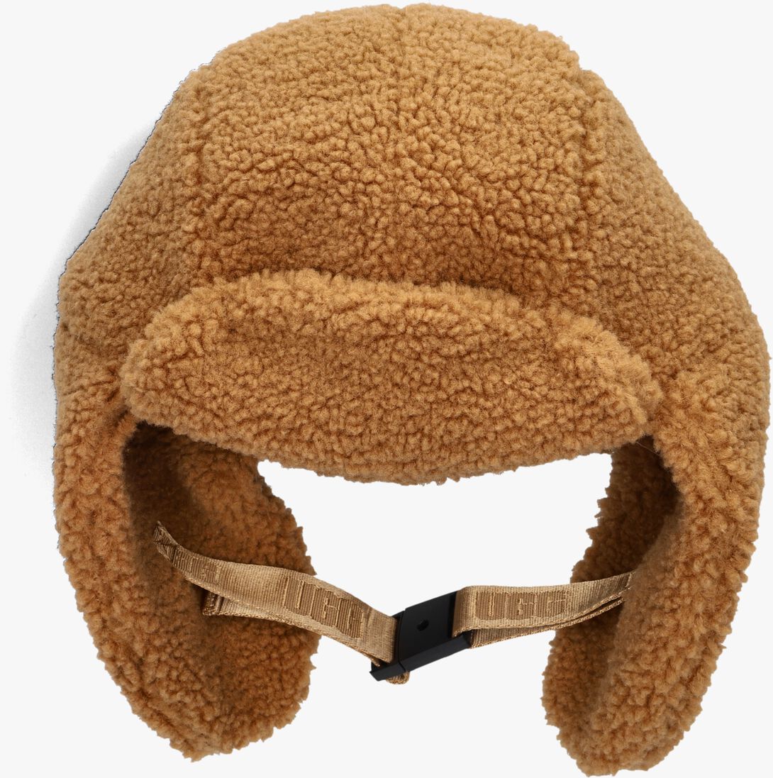 cognac ugg muts uggfluff trapper