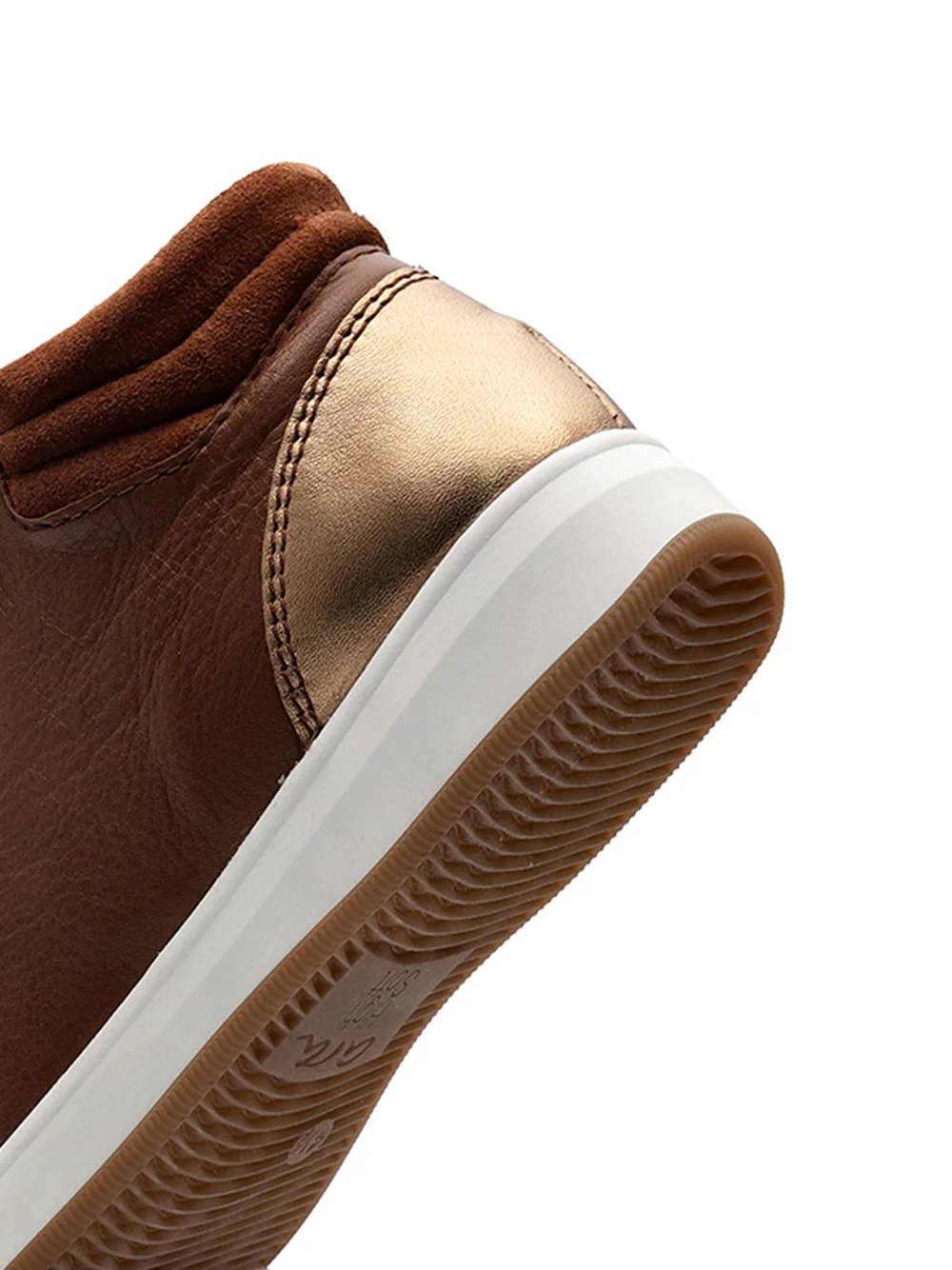 Hightop Sneaker Rom nuts whisky