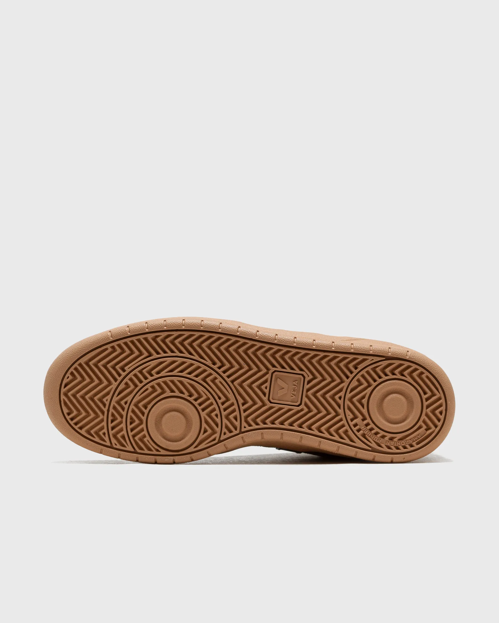 Veja V-15 SUEDE