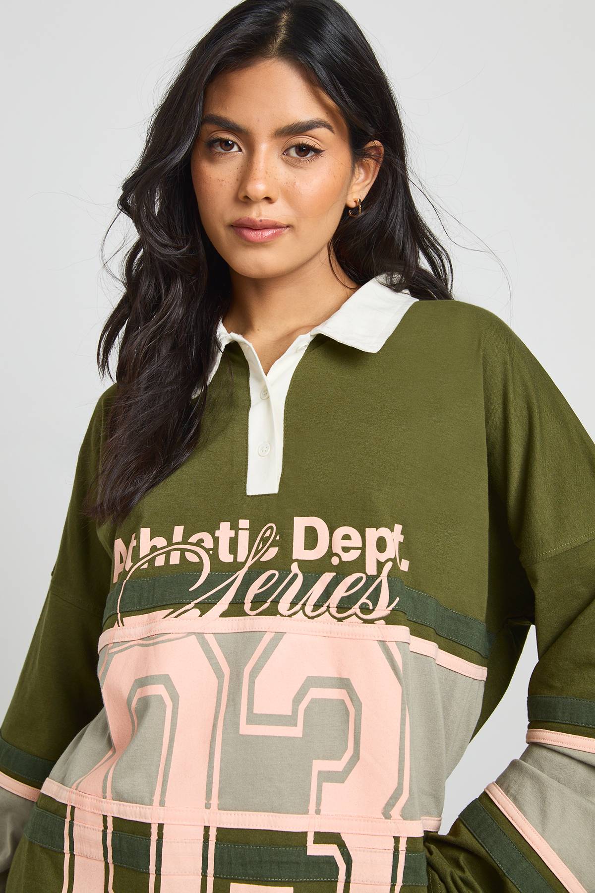 boohoo Haut de Rugby Universitaire à Graphisme Contrasté