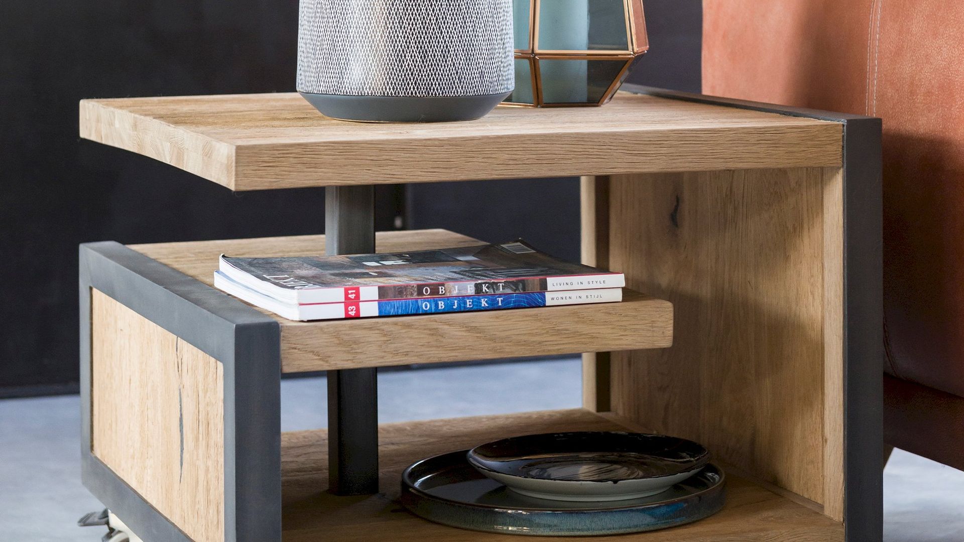 Henders en Hazel Metalo Hoektafel