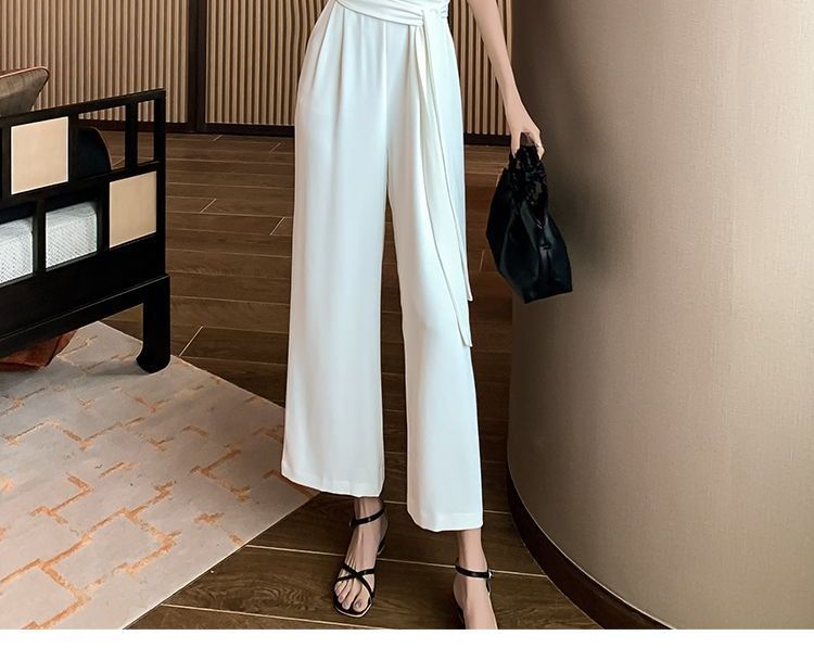 BOHEME - Halter-hals jumpsuit met strik aan de zijkant