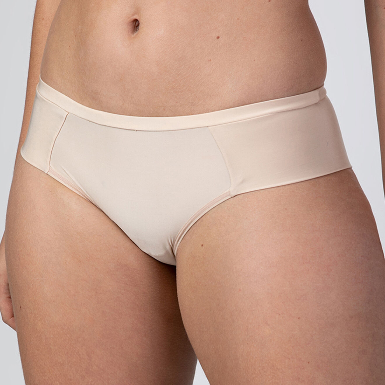 Liz Culotte invisible doublée Luce nude