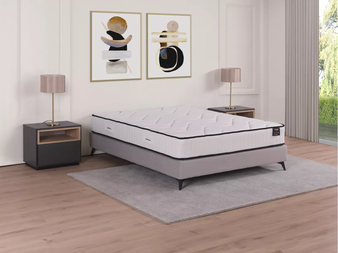 Matelas 140 x 190 cm hybride anti-feu ressorts ensachés 5 zones et mémoire de forme ép.25cm - VERNA de YSMÉE HÔTEL