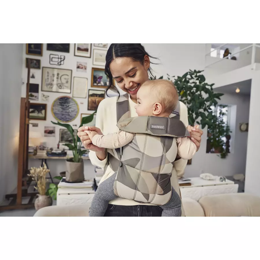 BABYBJÖRN Babytrage Mini Baumwolle Khaki