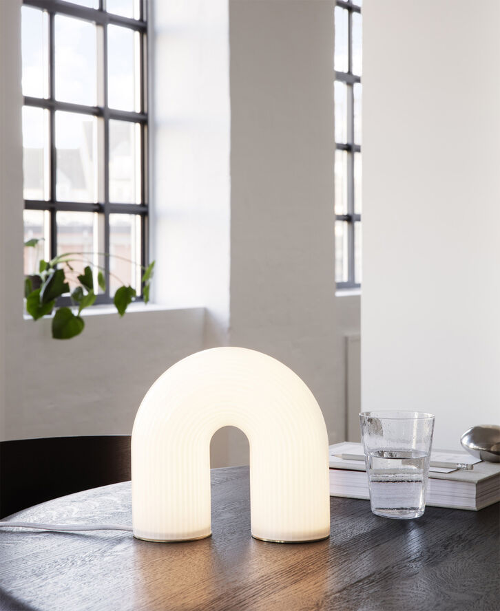ferm LIVING Vuelta Lamp - White White