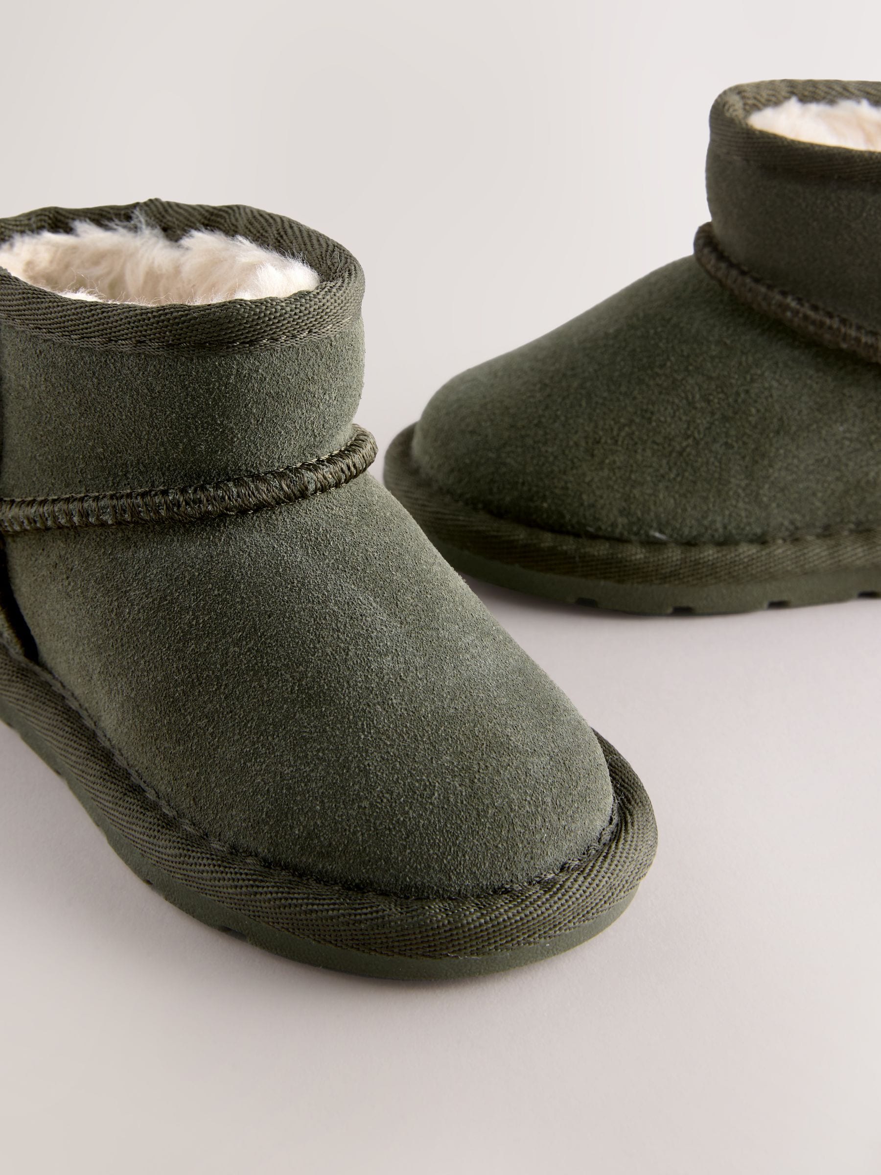 Groen-kaki - Laarzen van suède met warme voering