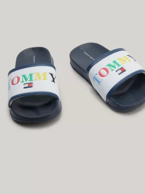 Chinelo de piscina com tira de logotipo