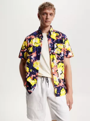 Camisa floral de manga curta com modelagem regular