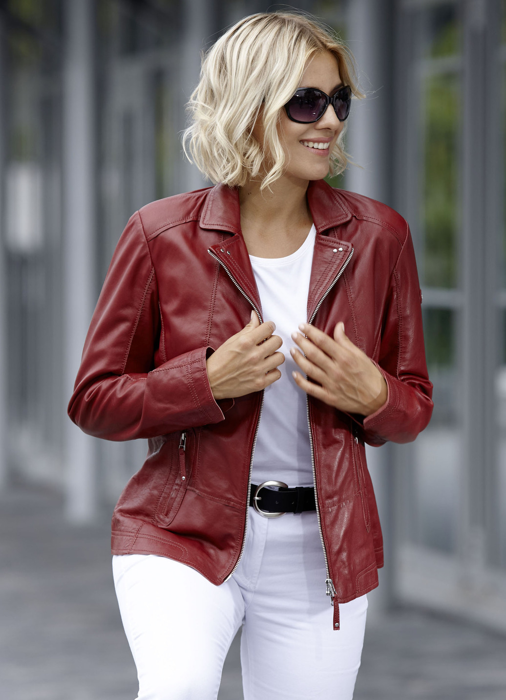Lederkurzjacke von „Cabrini“