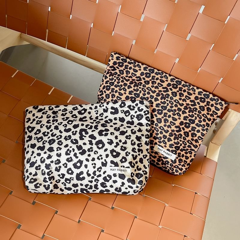 Milha - Corduroy make-uptas met luipaardprint en etui