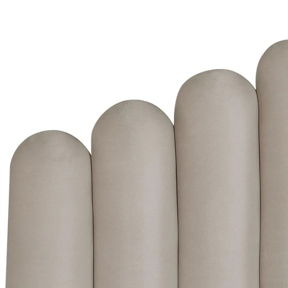 VINCENNES - Tweepersoonsbed - Beige - 180 x 200 cm - Fluweel