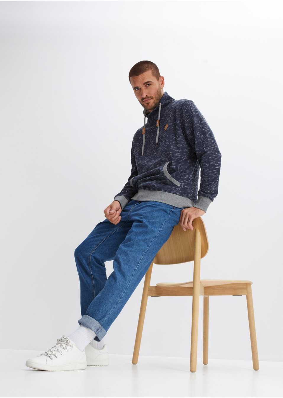Sweat-shirt avec col montant