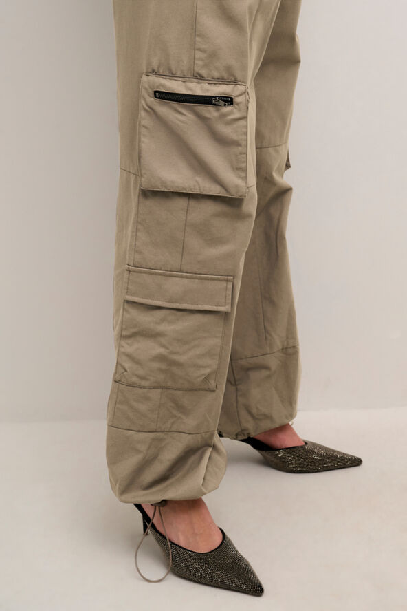 Karen by Simonsen JamieKB Cargo Pants Walnut