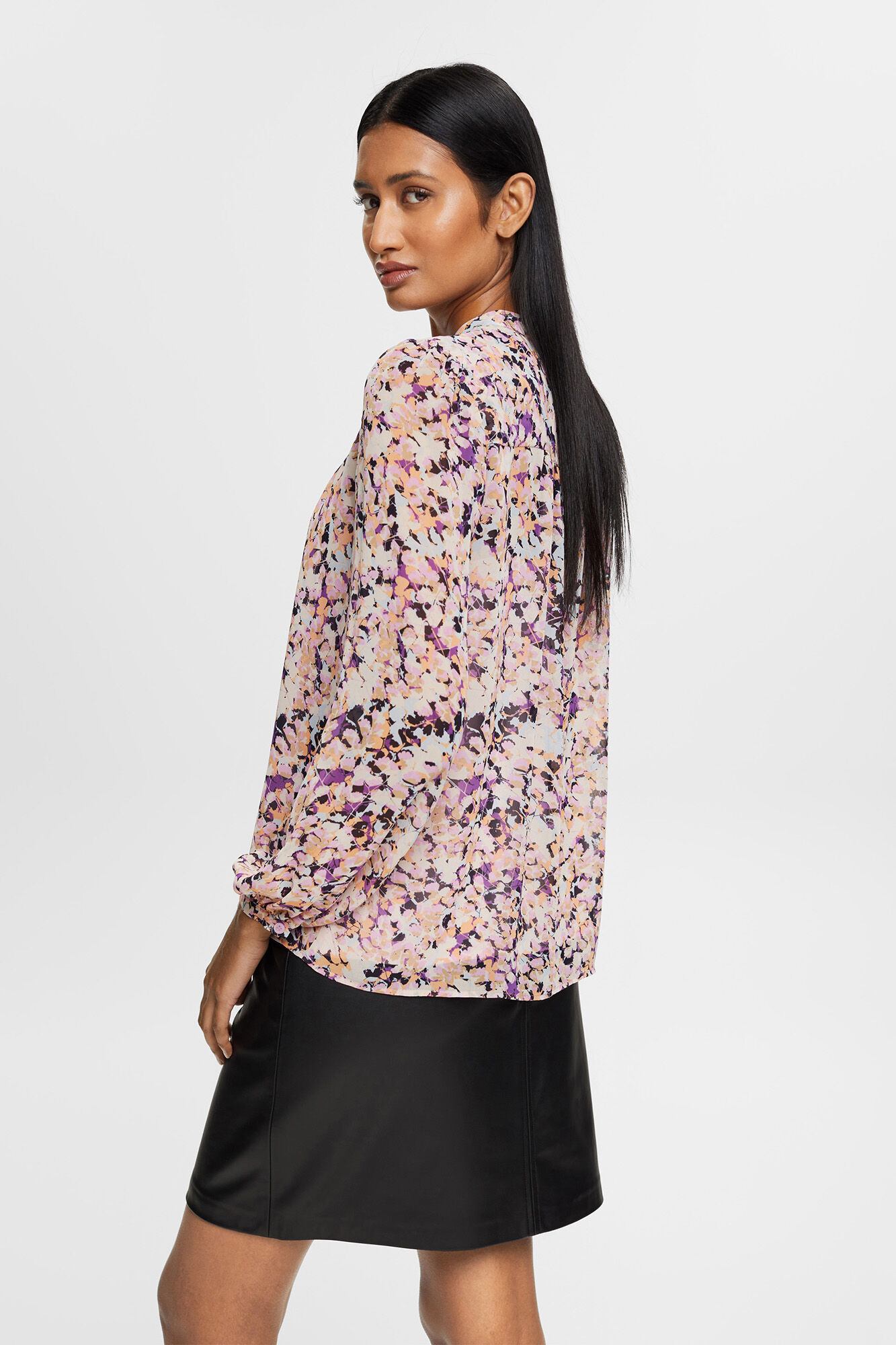 Blusa de chiffon com estampa floral - Multicolorida
