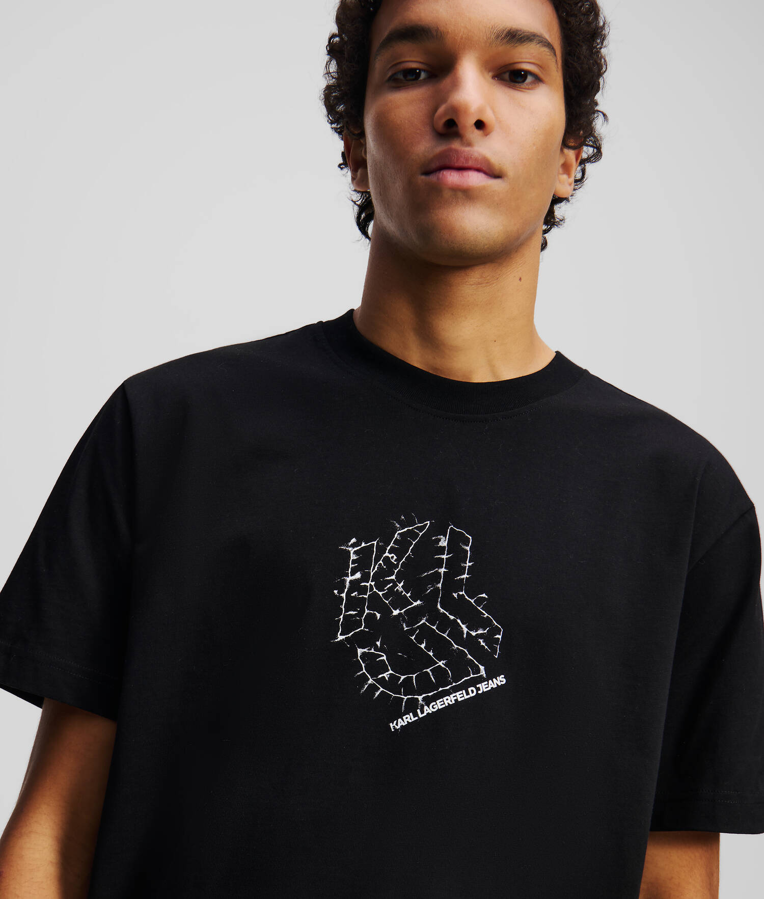 T-SHIRT À OURLET ARRONDI ET MONOGRAMME SHIBORI - Noir