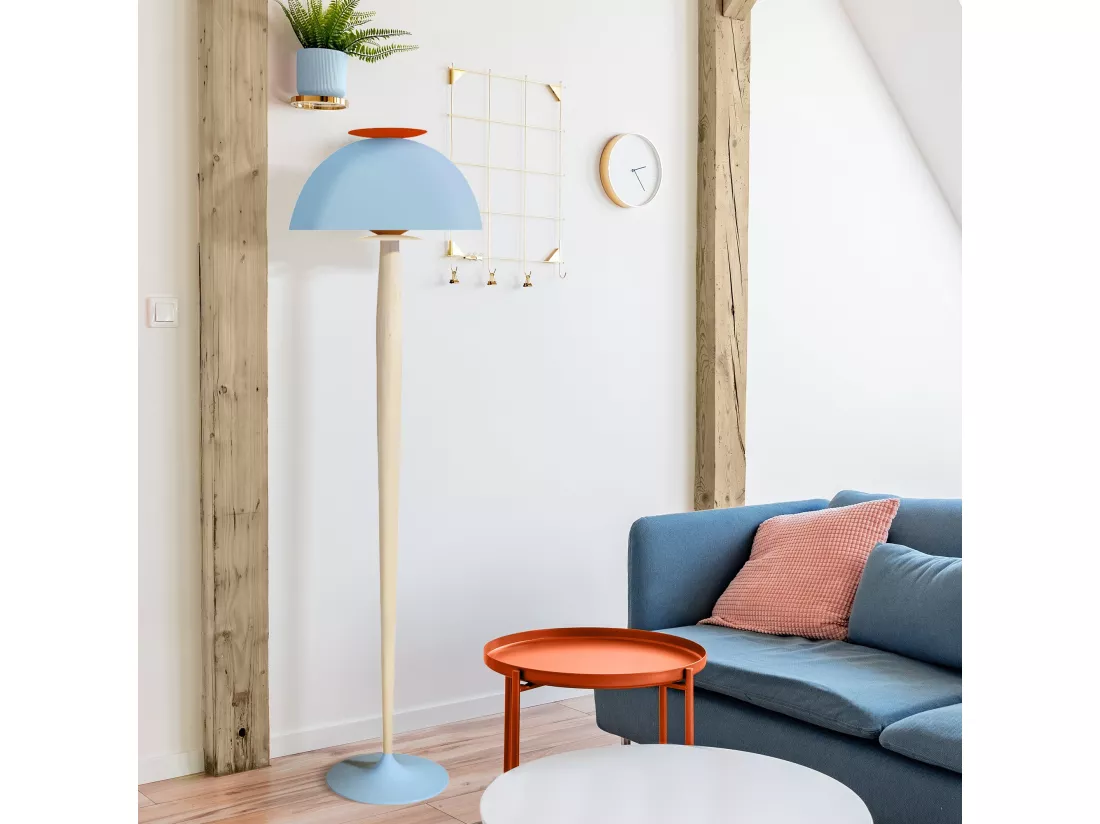 Lampadaire droit bois bleu 165 cm.