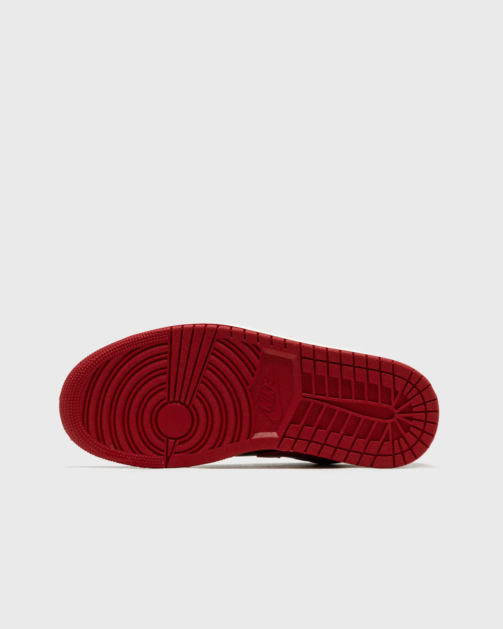 Jordan WMNS AIR JORDAN 1 LOW 'Bred Sail'