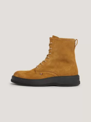 Botas de cano curto com cadarço em camurça repelente à água