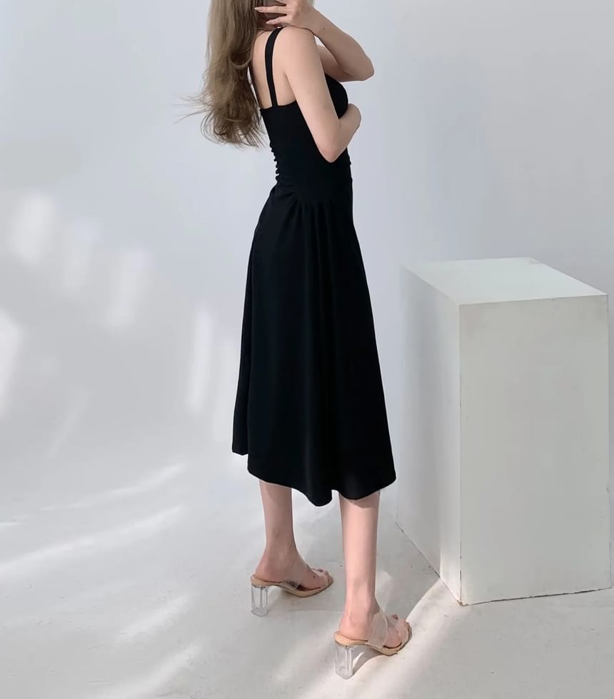 Asiris - Midi bodycon-jurk met spaghettibandjes en vierkante hals, effen ruches
