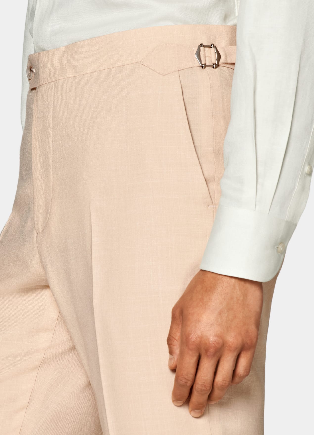 Costume Havana coupe Tailored rose clair