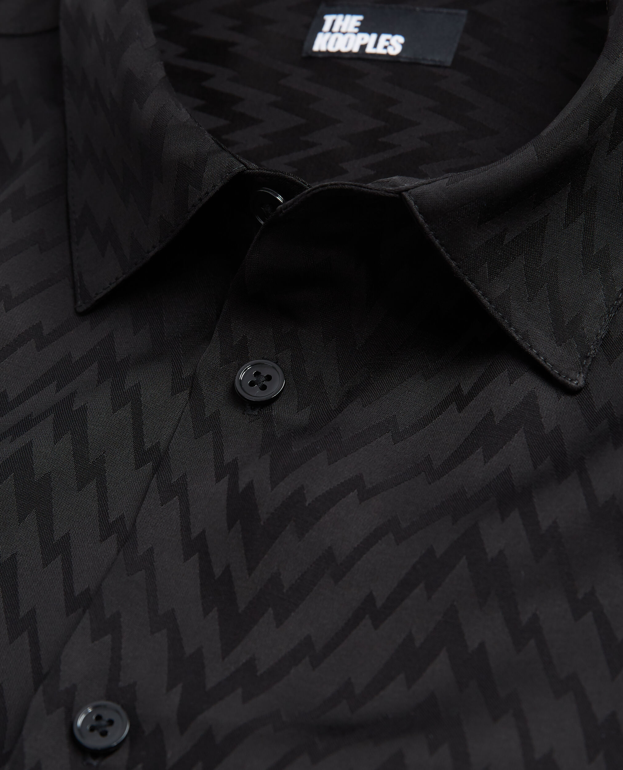 Chemise col classique en jacquard noire
