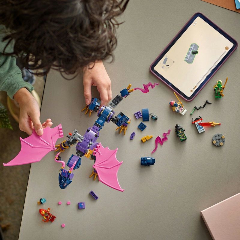 LEGO NINJAGO Rontu The Master Dragon - Interactief Spel - Beweegbaar Drakenfiguur - Minifiguren van Lloyd, Sora & Brasera
