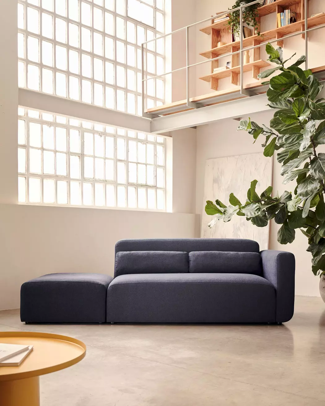 2-Sitzer mit Anstellhocker Neom