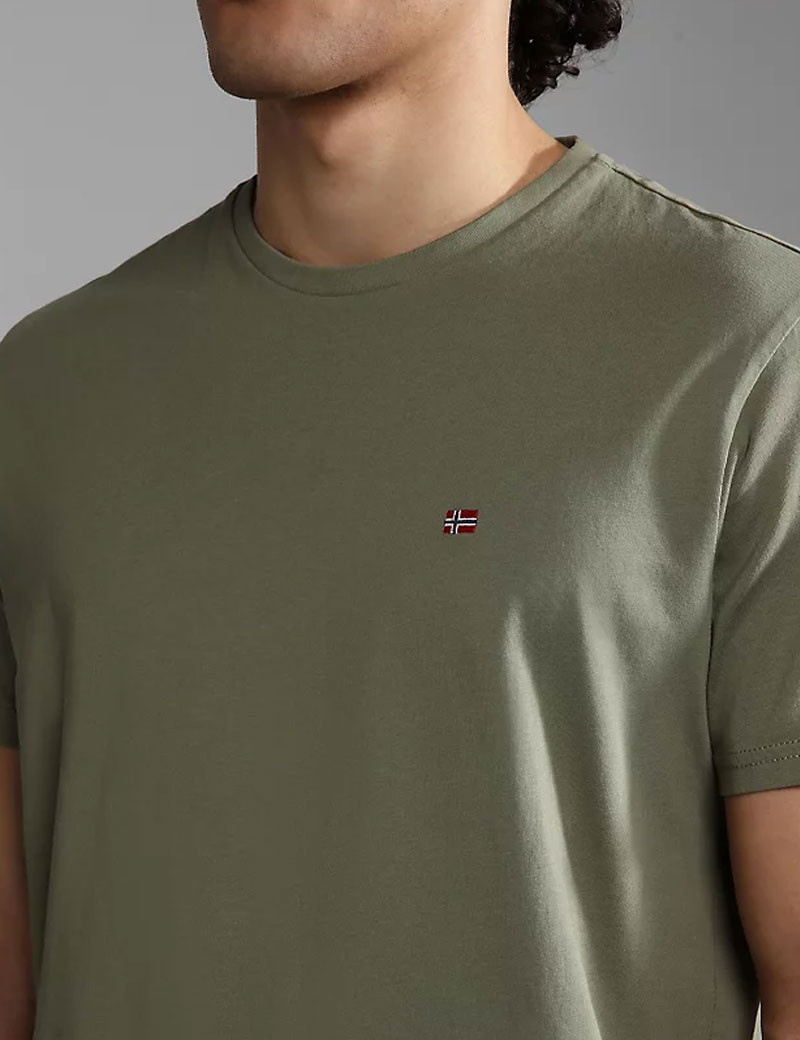 NAPAPIJRI T-SHIRT HOMME LOGO CŒUR KAKI