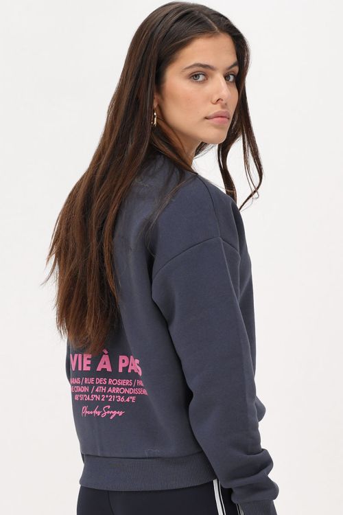 Donkergrijze sweater 