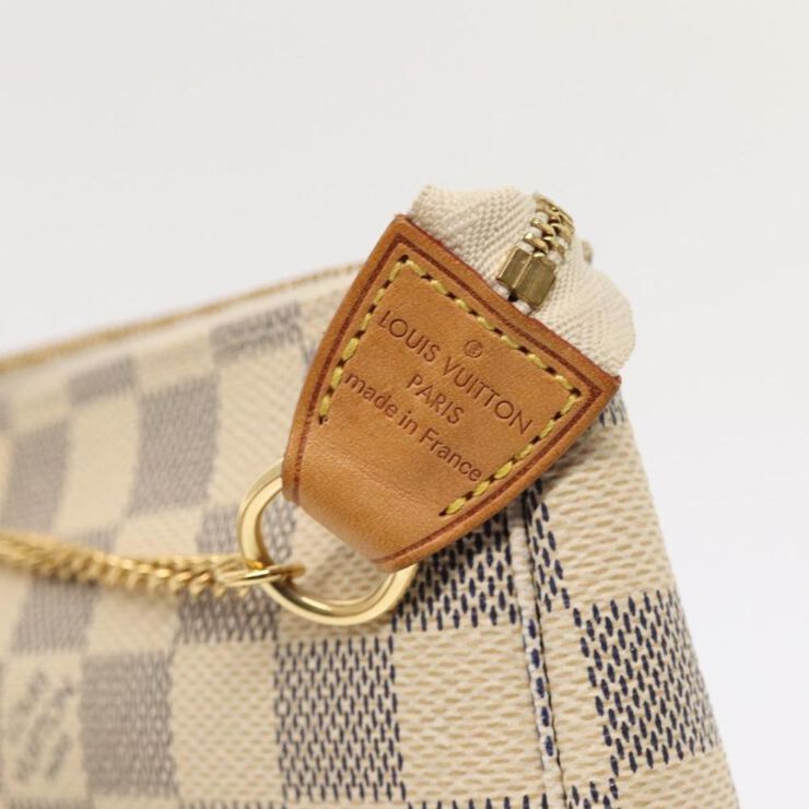 Louis Vuitton Vintage Louis Vuitton Pochette Accessoires Grey
