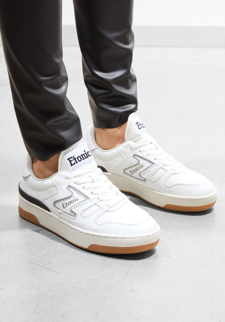 witte etonic lage sneakers b481