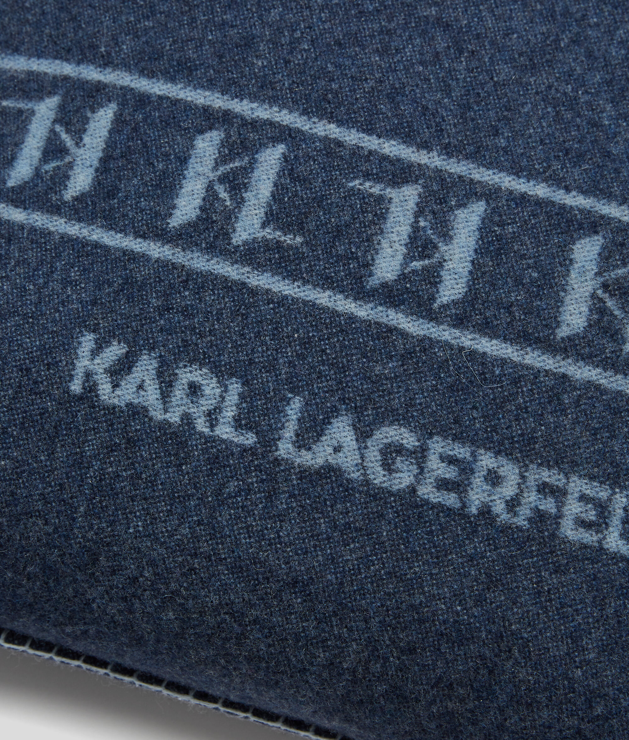 Coussin K/Monogram