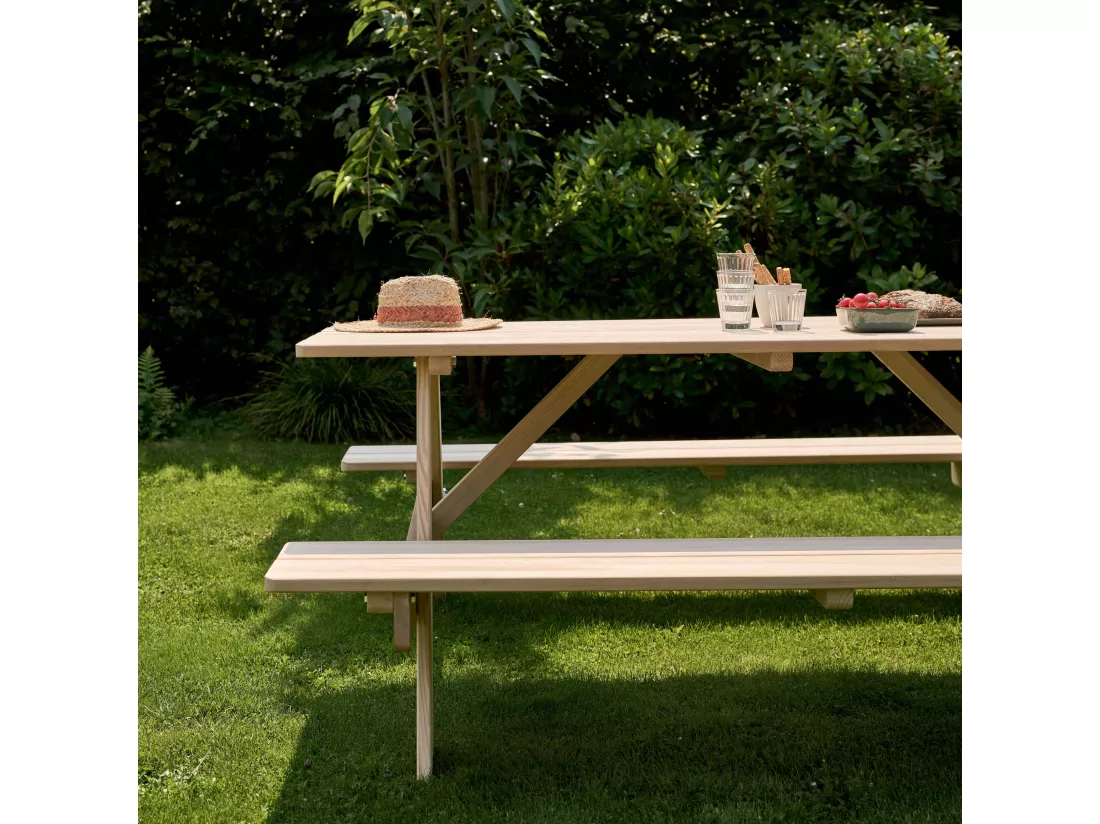 Table de pique nique en bois