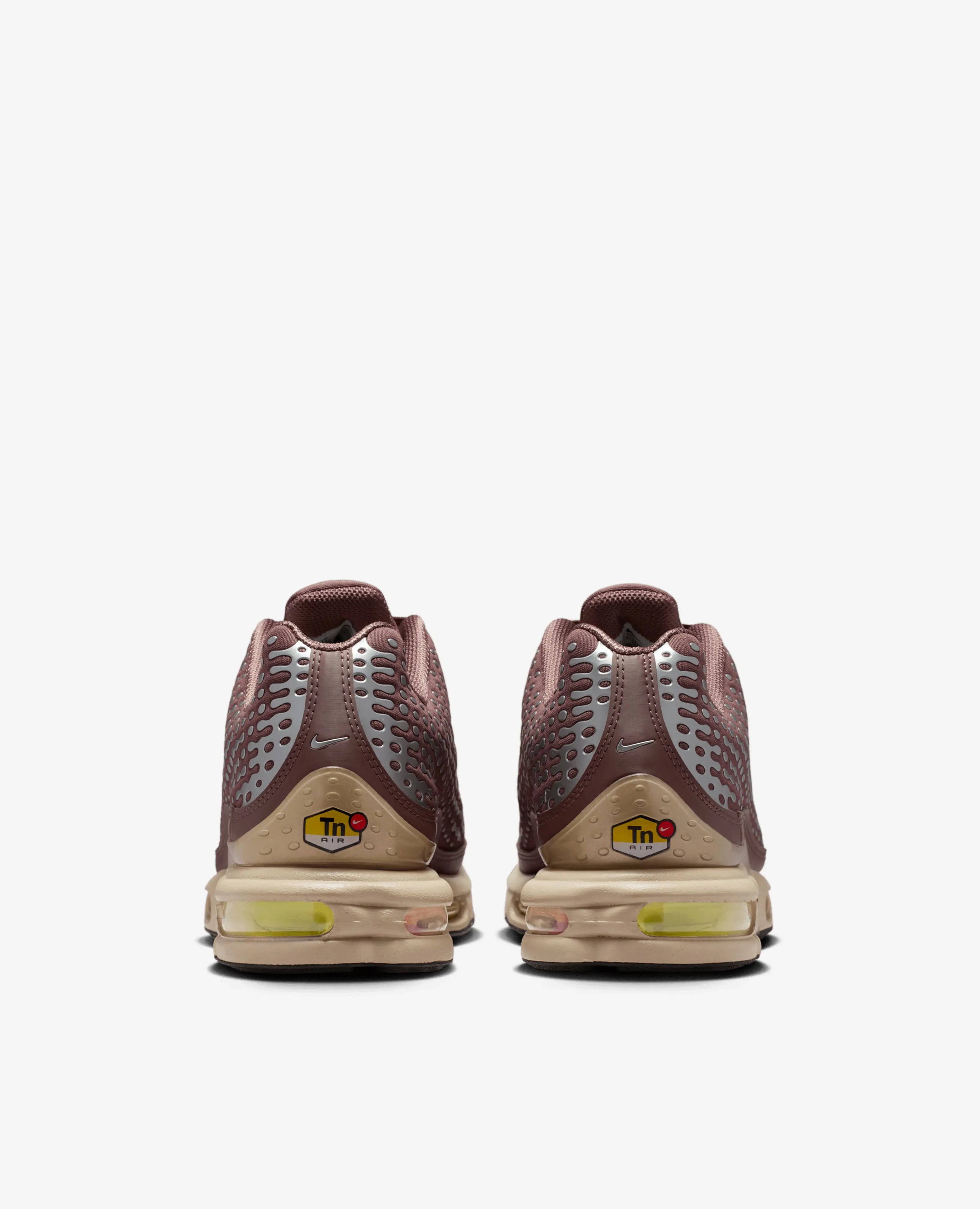 Nike Air Max Plus VII (Plum Eclipse/Barely Volight-Metallic Gold Grain-Black-Malight-Metallic Silver)