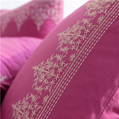 Linge de lit percale brodée - BECQUET CRÉATION.