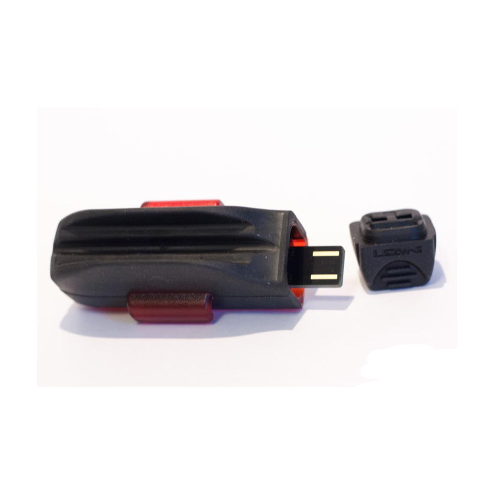 LAMPE ARRIÈRE LEZYNE STRIP DRIVE - 150 LUMENS