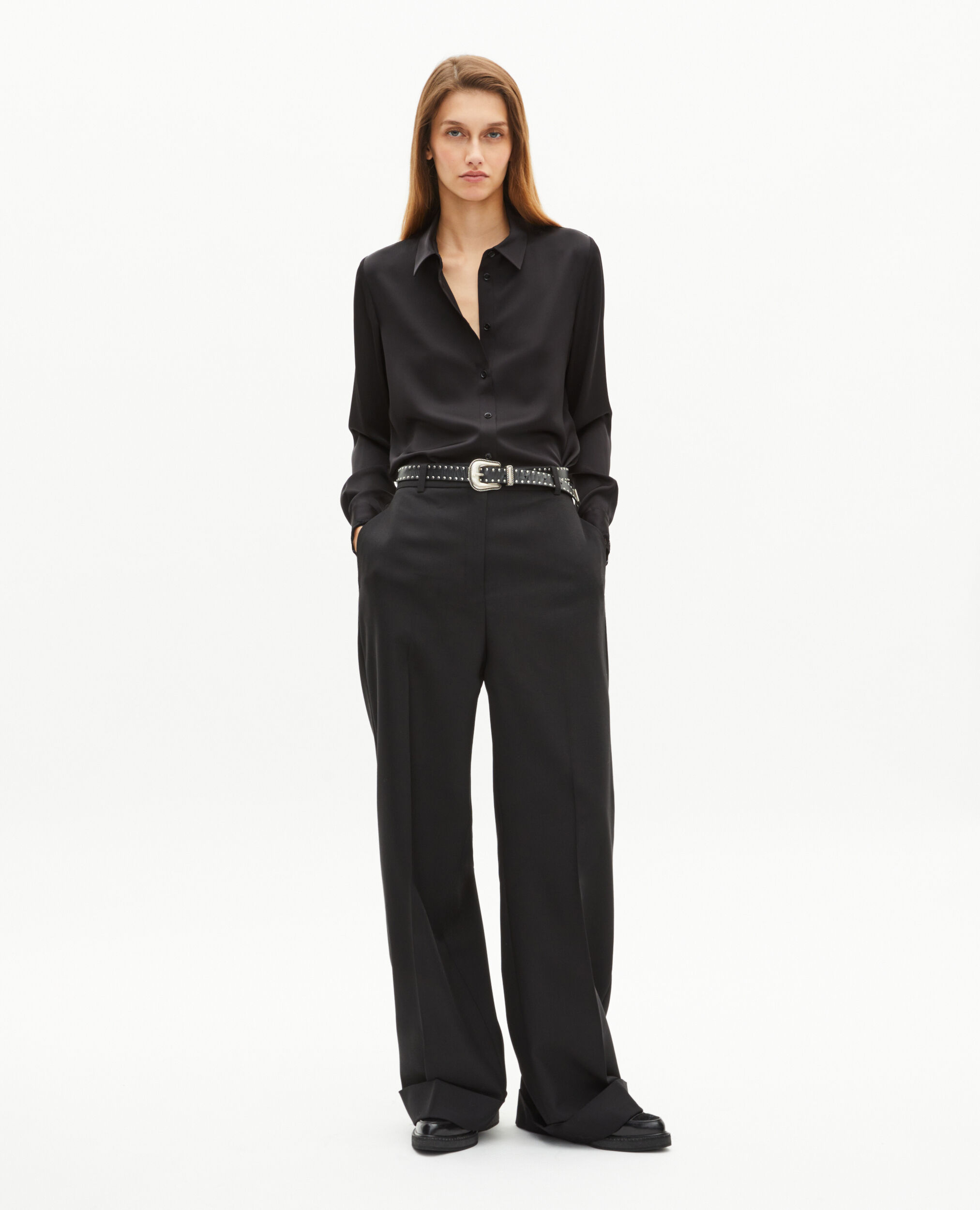 Chemise en soie noire