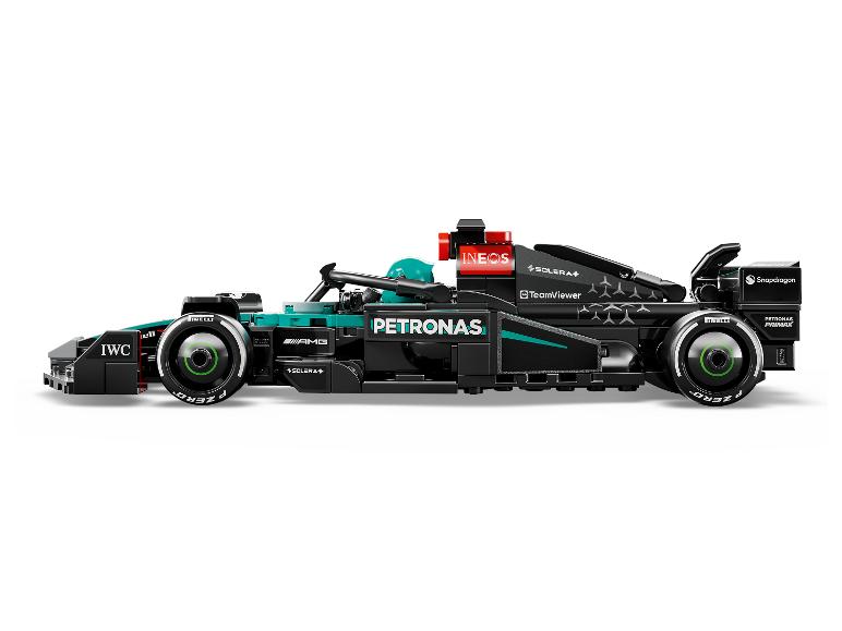 Mercedes-AMG F1® W15 racewagen 77244