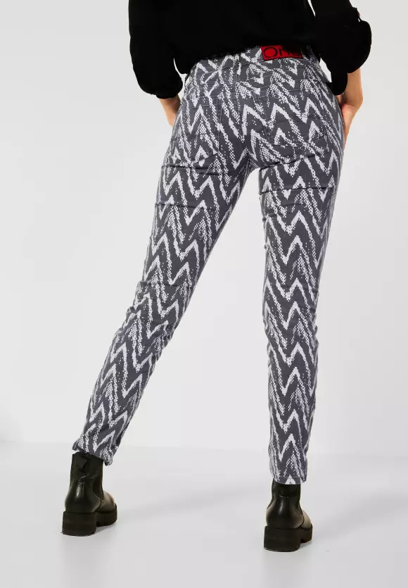 Casual Fit Denim mit Print - black white aop