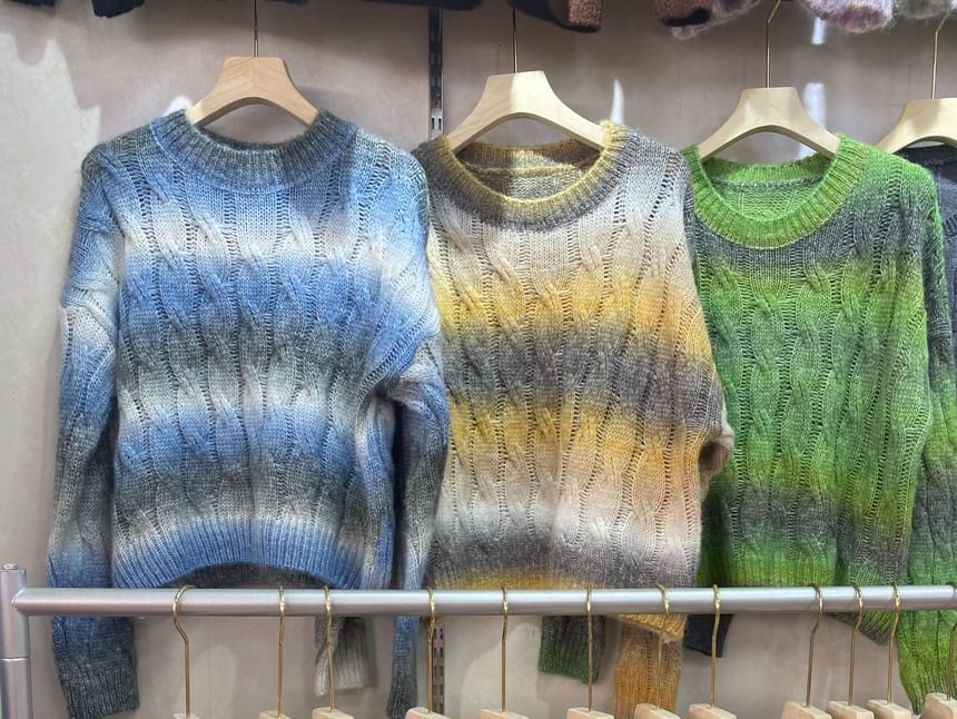 Yupina - Lange mouwen ronde hals tie-dye kabeltrui