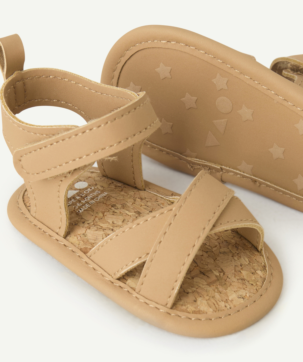 chaussons bébé garçon style sandales camel