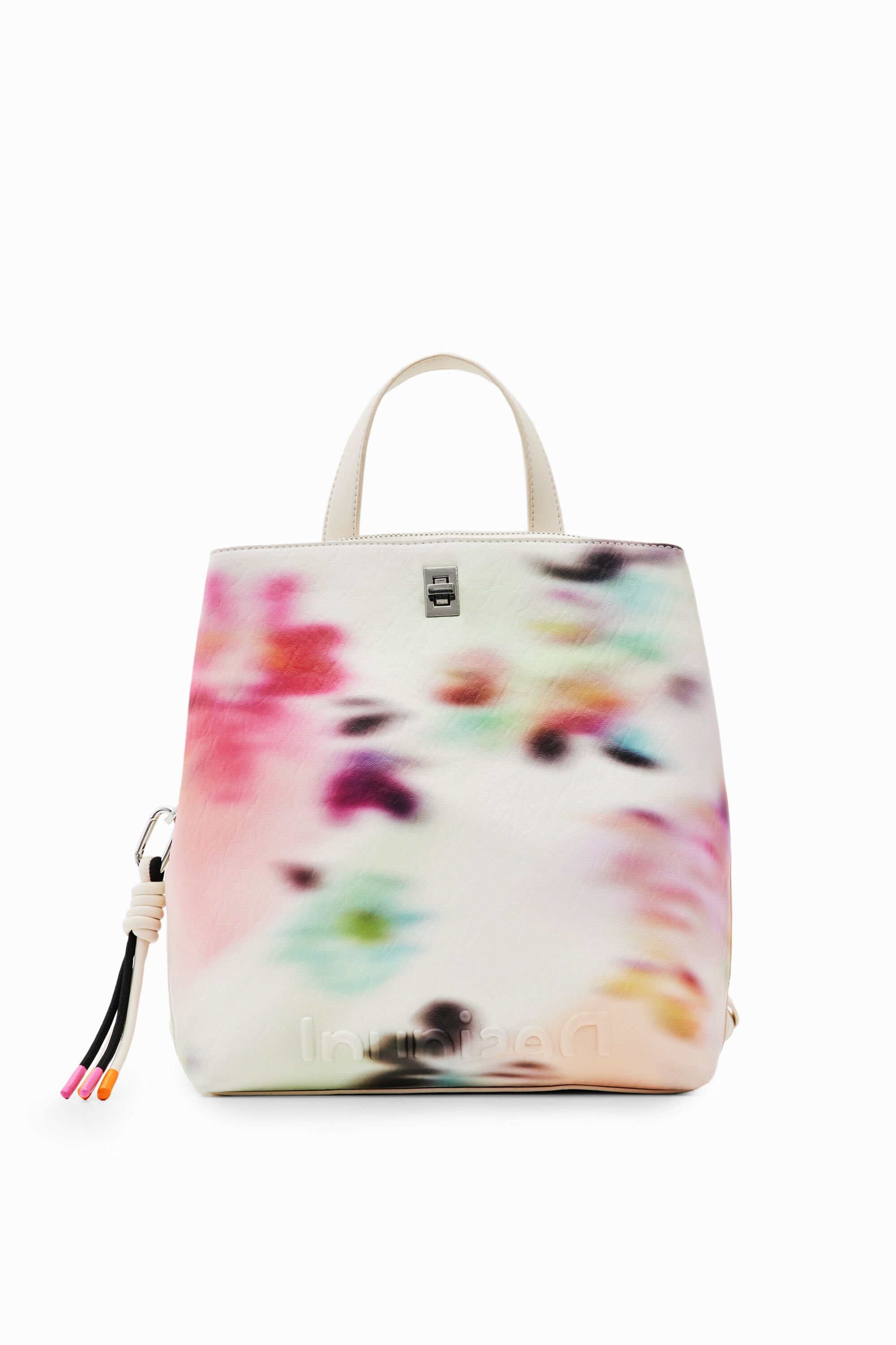Petit sac à dos flou