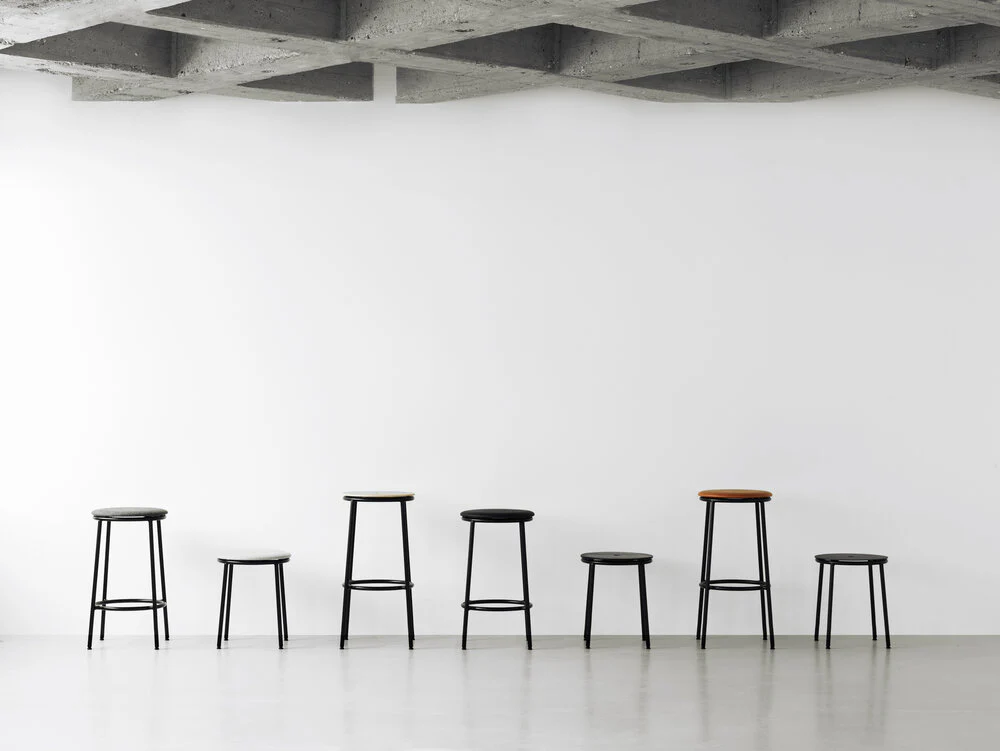 Normann Copenhagen  Circa barstol, sort/grå - H75 cm.